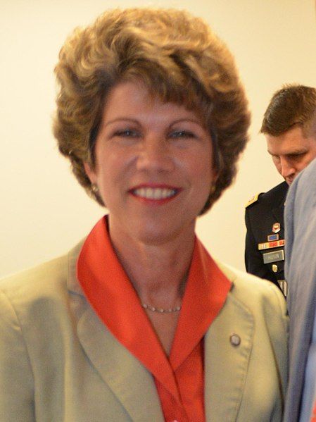 File:Kim McMillan (15156703080).jpg