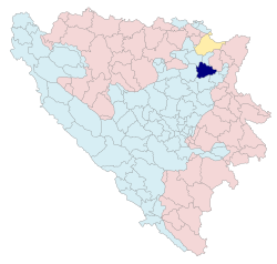 Location of Tuzla within Bosnia and Herzegovina (dark blue)