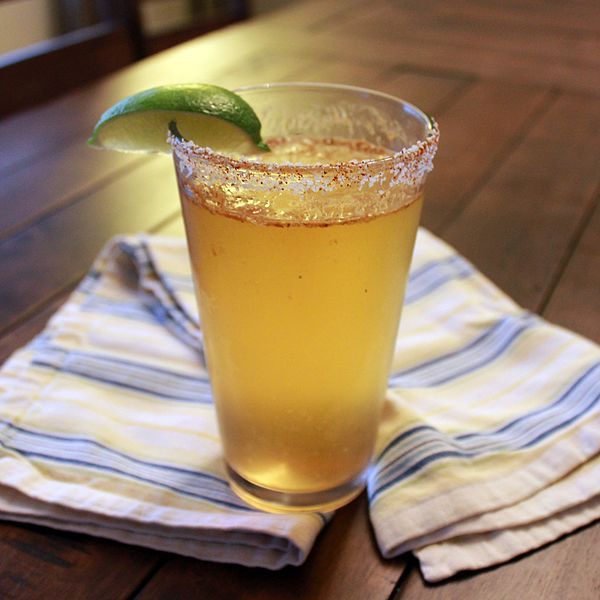 File:Michelada Cocktail.jpg