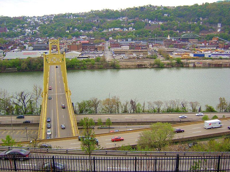 File:Monongahela River Pittsburgh.jpg