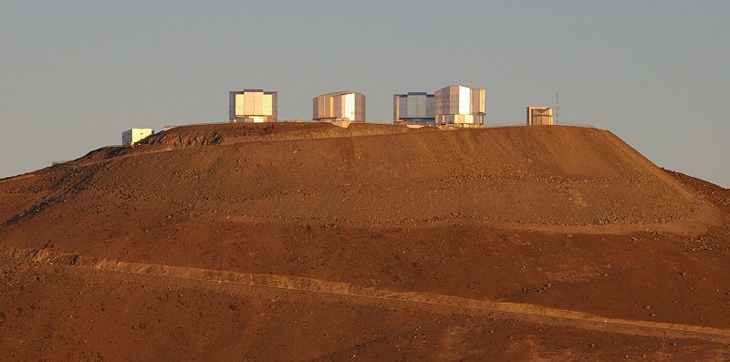 File:Paranal top.jpg