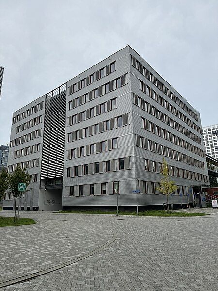 File:TUDelft-Building28.jpg