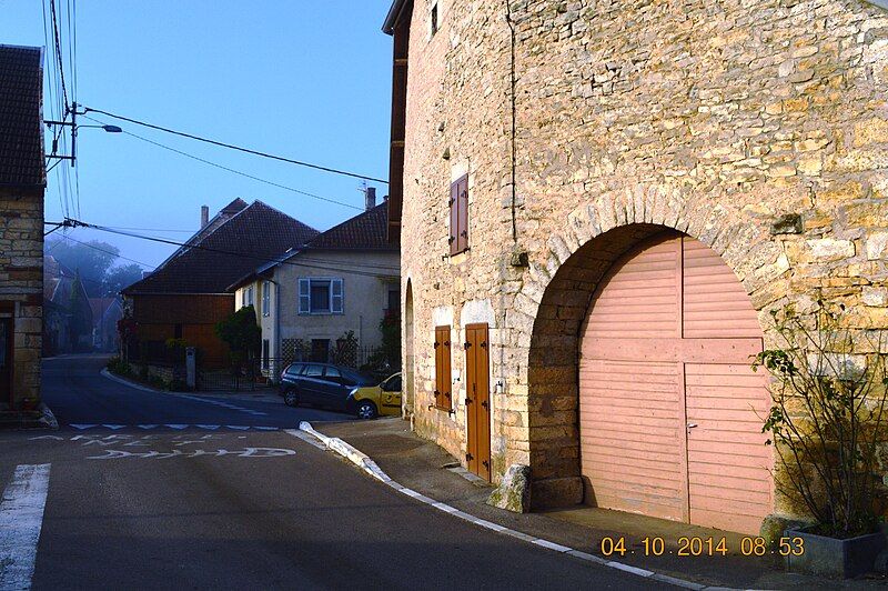 File:Abbans-Dessous Street.JPG