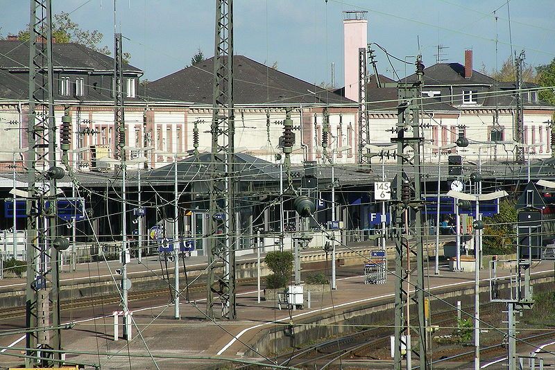 File:Bahnhof.offenburg.jpg