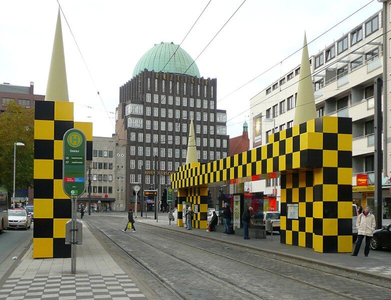 File:Busstop Steintor.jpg