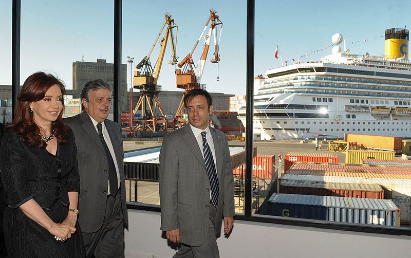 File:CFKterminalcruceros.jpg