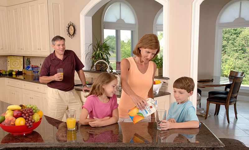 File:Family drinking juice.jpg