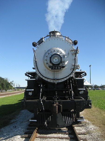 File:Steamfest07Front745A.jpg