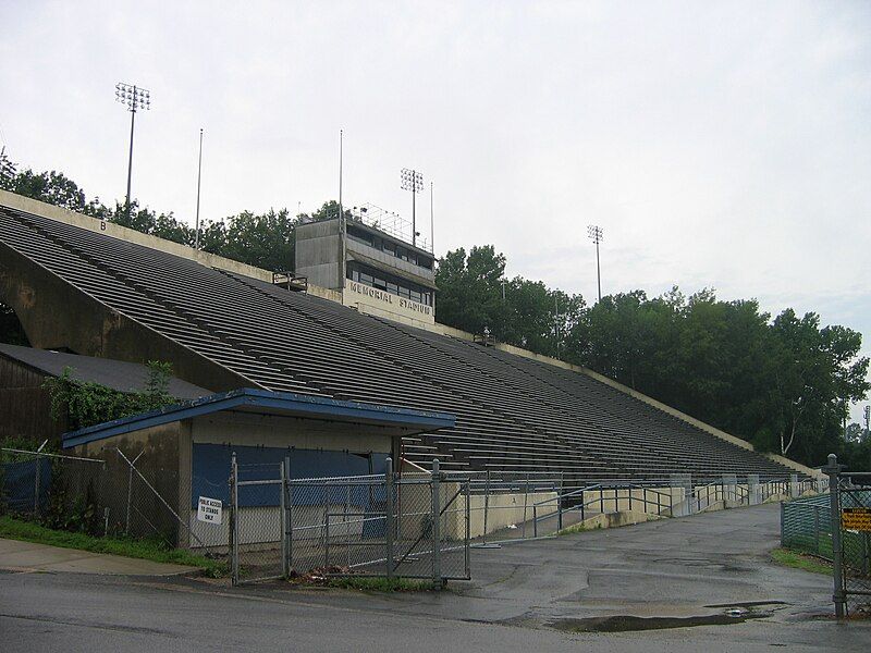 File:UCONNMemorialStadium.jpg