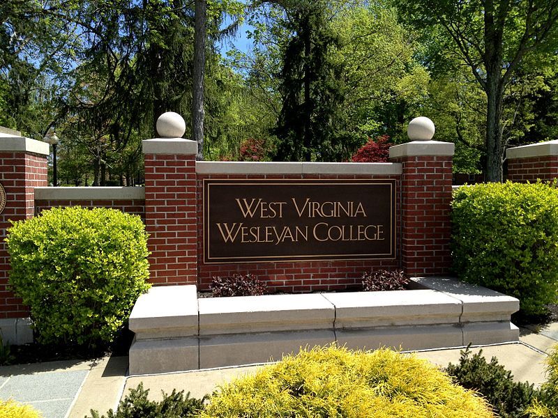 File:WVWCWelcomeSign.jpg