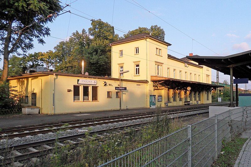 File:WiesbadenBahnhofBiebrichNO.JPG