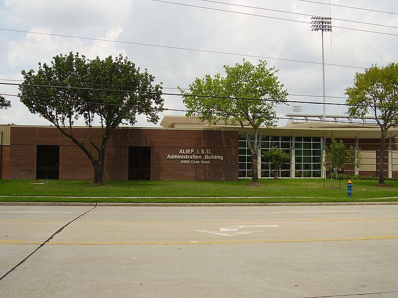 File:AliefISDHQHoustonTX2.JPG