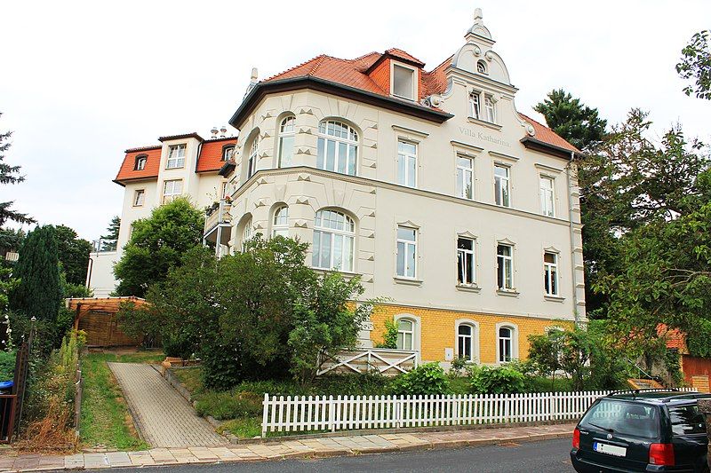 File:Bad-Lausick-Villa-Katharina.jpg