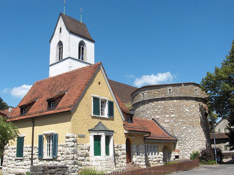 File:Brugg Kirche Archivturm.jpg