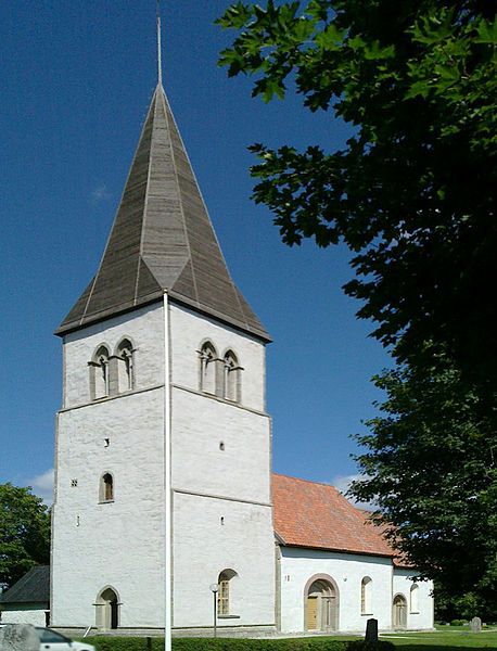 File:Eke-kyrka-Gotland-total1.jpg