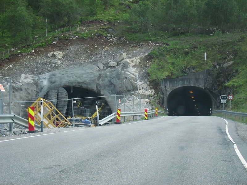 File:Fv60 Ljøtunnel ny.JPG