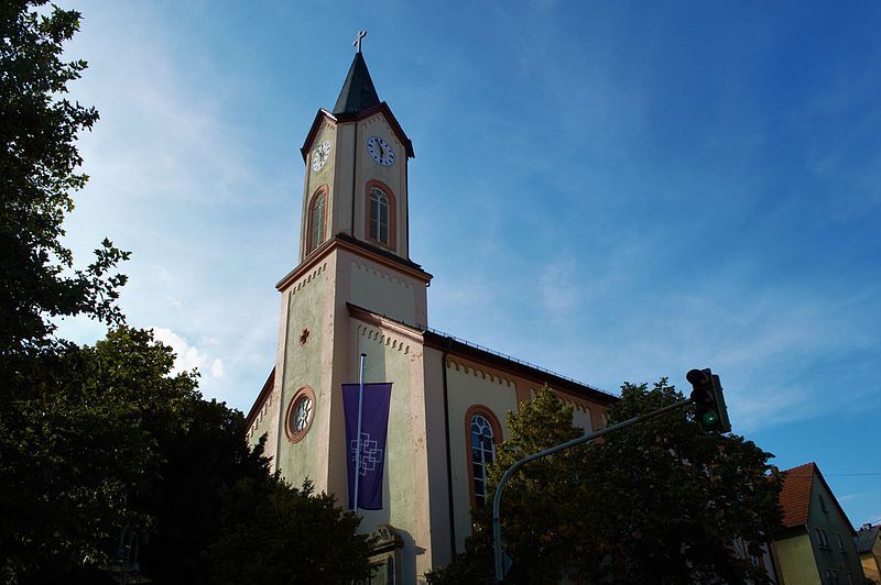 File:Kirche Eschbach.jpg