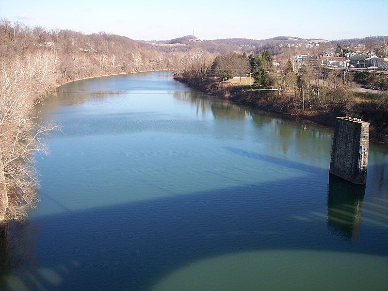 File:Monongahela River Fairmont.jpg