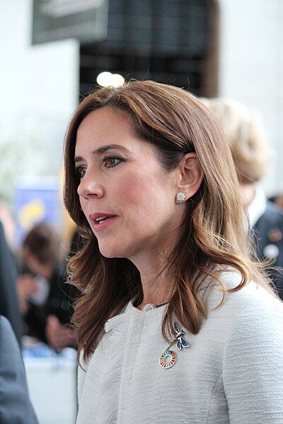 File:PrincessMary-SpotlightENDViolence.jpg