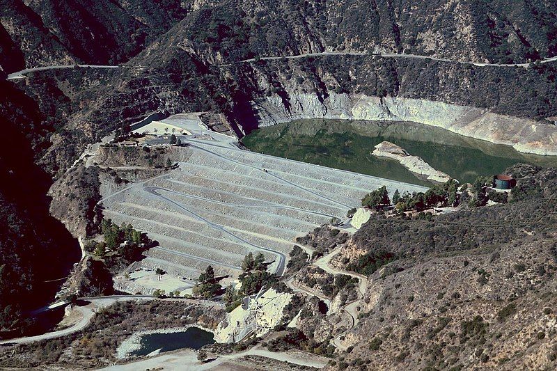 File:San gabriel dam.JPG