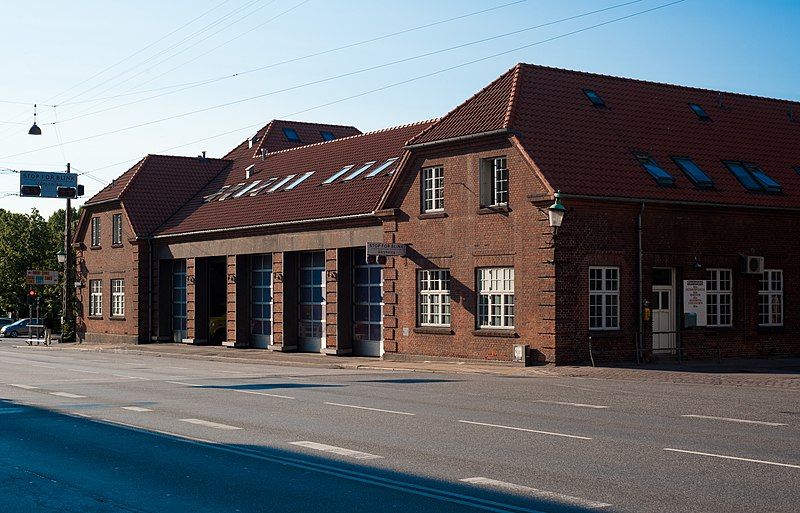 File:Tomsgårdens fire station.jpg