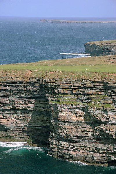 File:Cliffs CtyMayo IRE.jpg