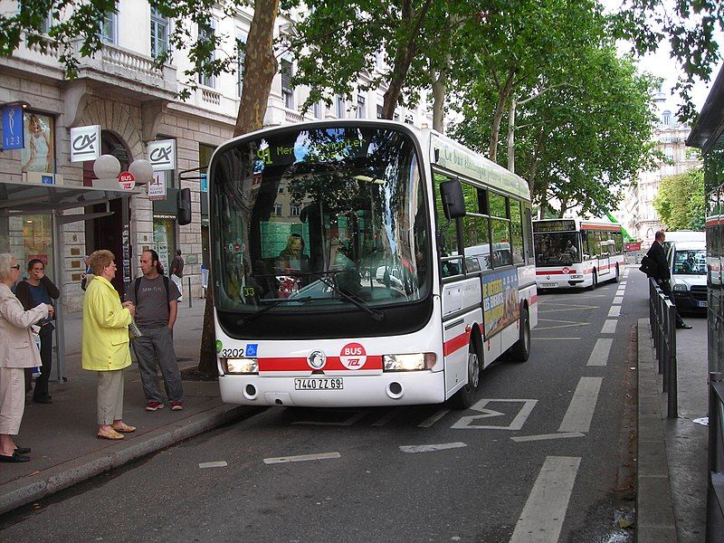 File:Europolis TCL bellecour.jpg