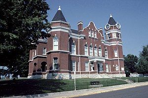 Fulton County Courthouse in Hickman