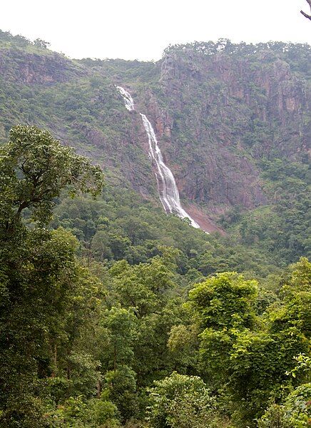 File:Khandhadhar Falls.jpg