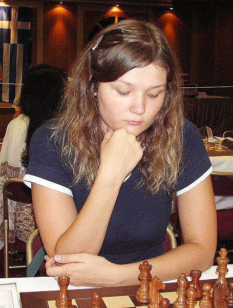 File:Laura Rogule.jpg