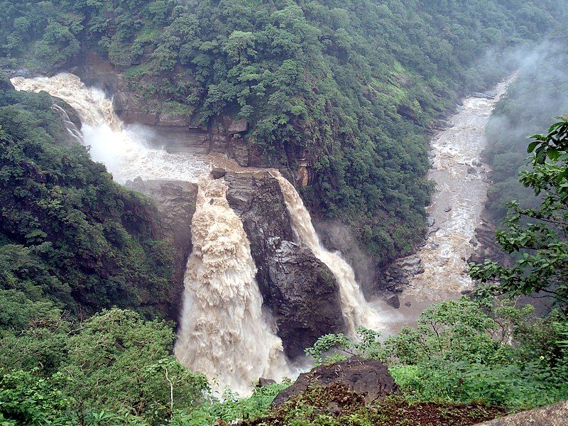 File:Magod Falls Karnataka.JPG