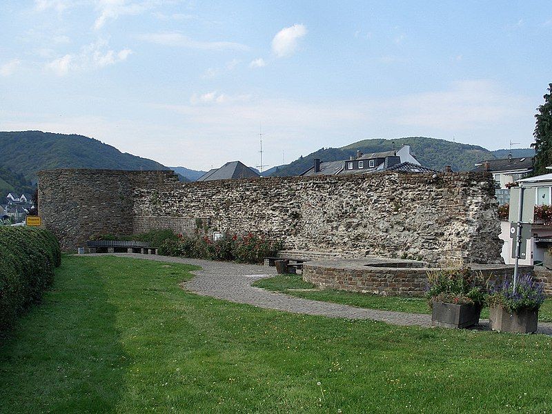 File:Römerkastell Boppard.jpg