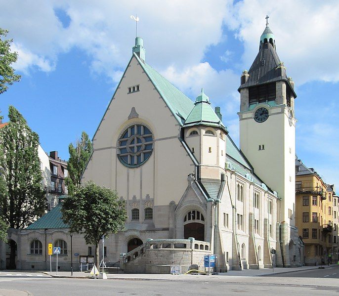 File:StMatteuskyrka ext01.jpg