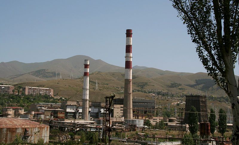 File:Vanadzor-usine.jpg