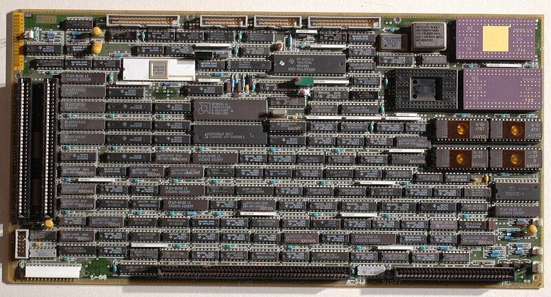 File:3b2-300-motherboard.jpg