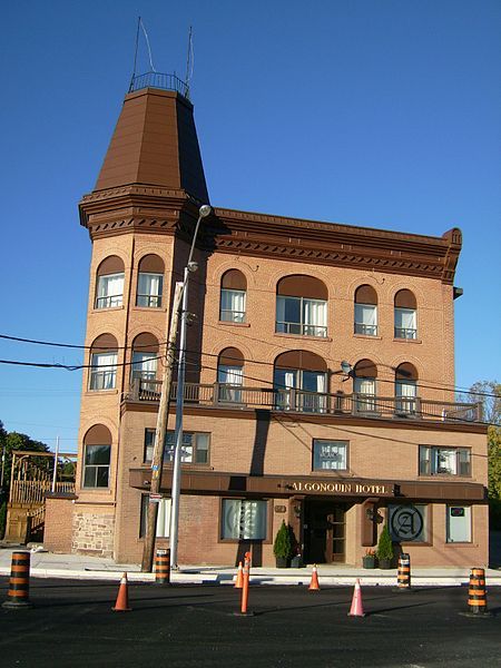 File:Algonquin Hotel 4.JPG