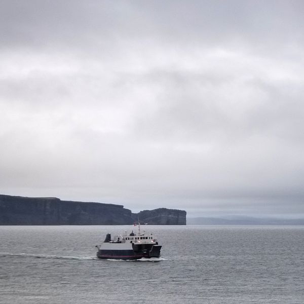 File:BellIslandFerry NL 2016.jpg