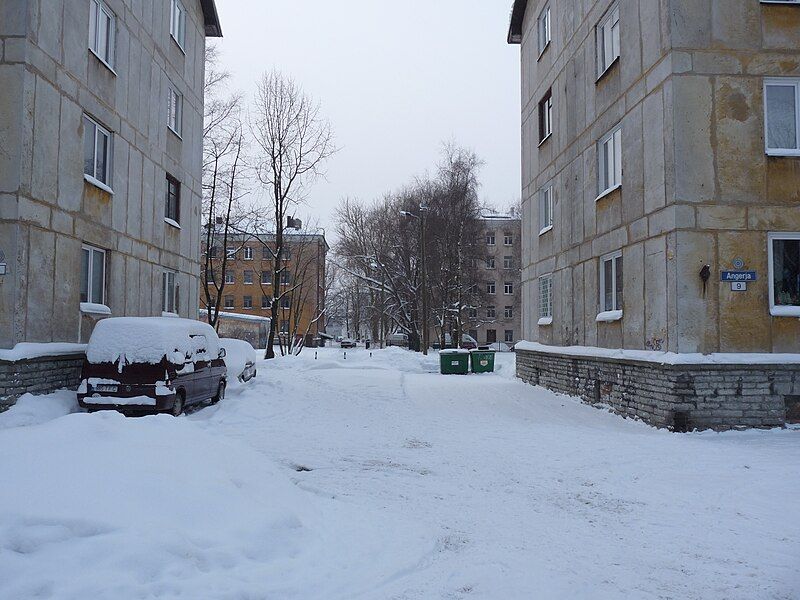 File:EU-EE-Tallinn-PT-Angerja apartment buildings.JPG