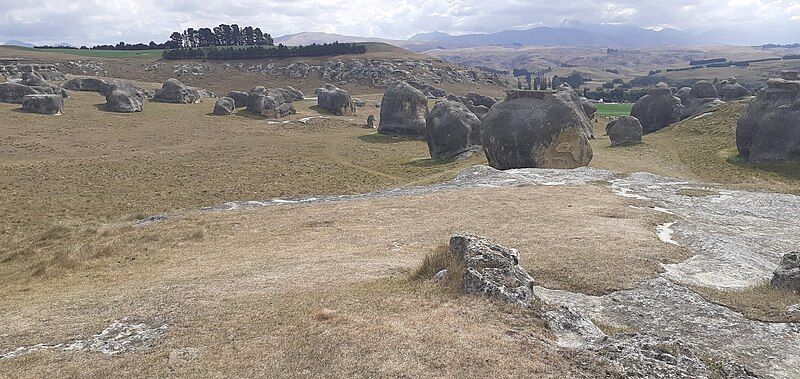 File:Elephant Rocks.jpg