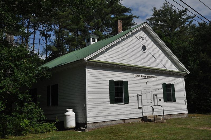 File:FryeburgME FormerTownHall.jpg