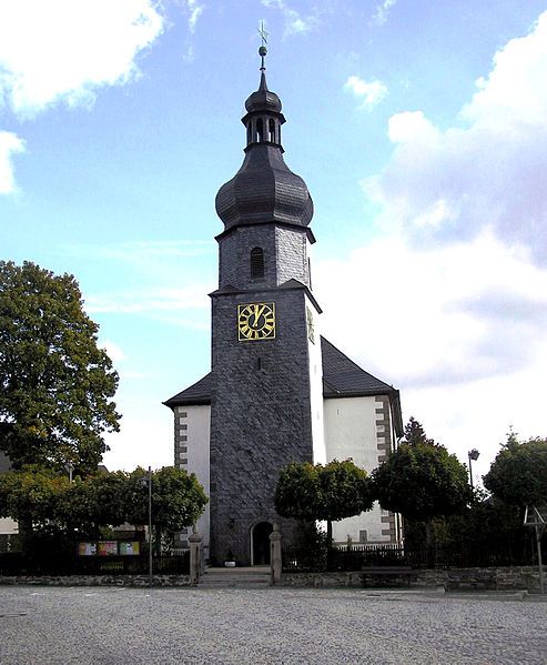 File:Konradsreuth Pfarrkirche.jpg