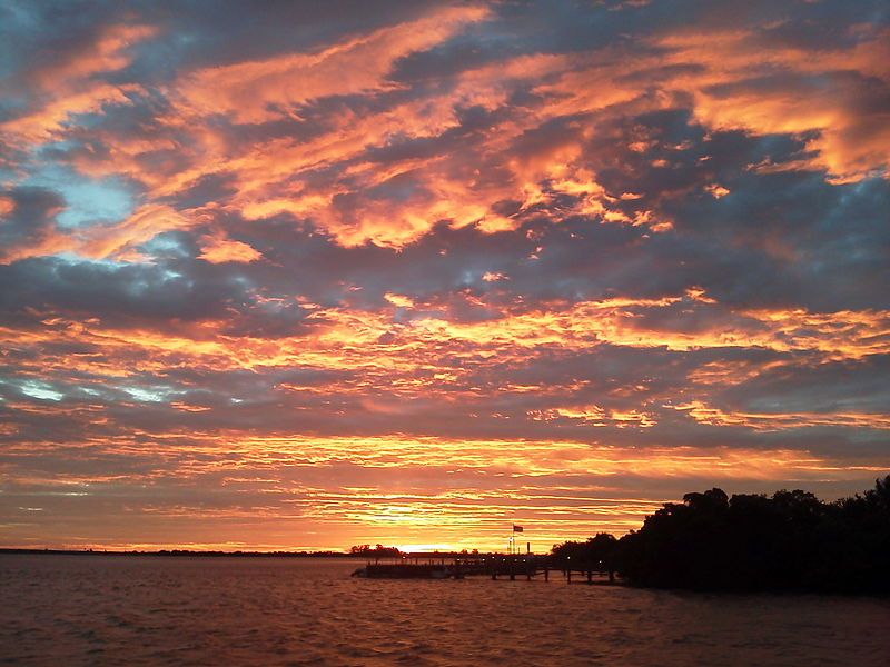 File:Little Gasparilla sunrise.jpg