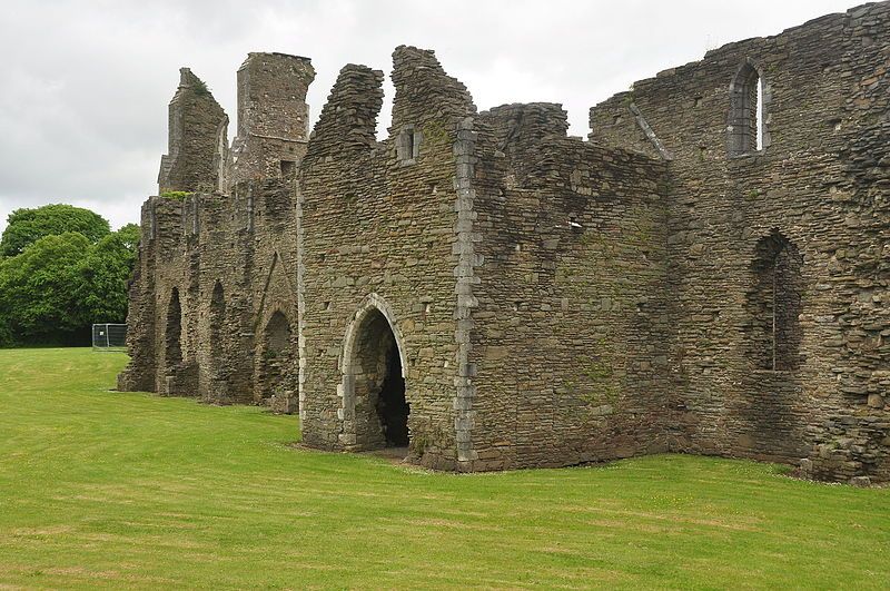 File:Neath Abbey (5541).jpg