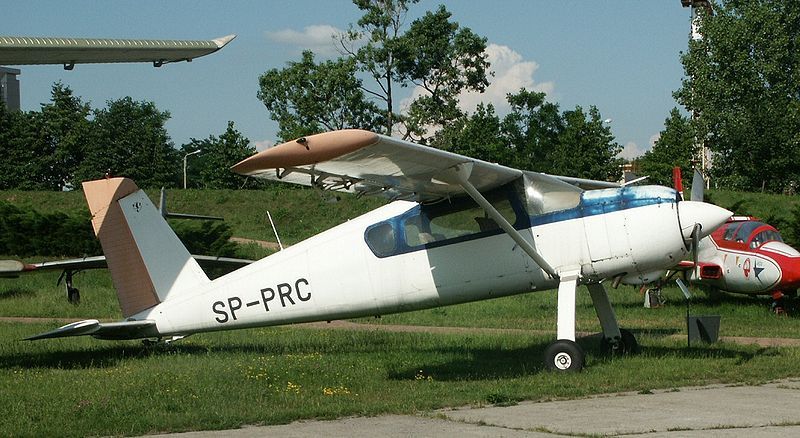 File:PZL105 Flaming PICT0049.JPG