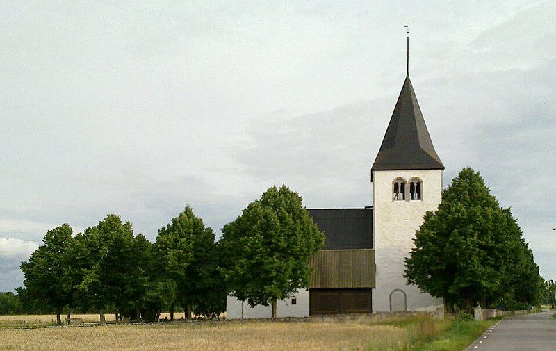 File:Akebaecks-kyrka-Gotland-N.jpg