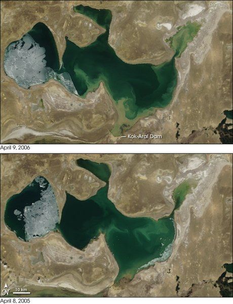 File:AralSea ComparisonApr2005-06.jpg