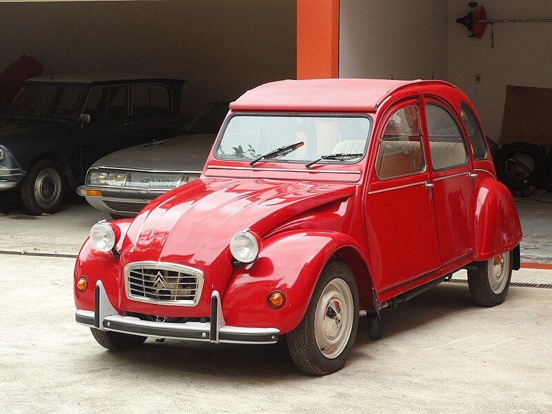 File:Citroën 2CV 1973.JPG