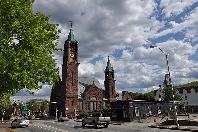 File:FitchburgMA FaithUnitedParishChurch.jpg