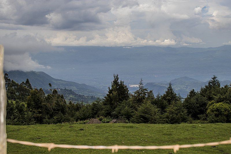 File:Kerio Valley Kenya.jpg