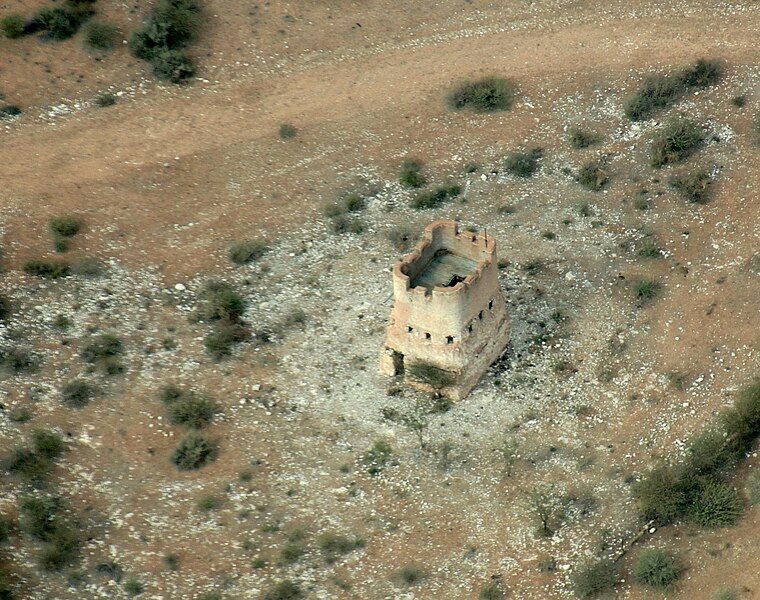 File:Klein-Nauas-Schutztruppenturm (2019).jpg